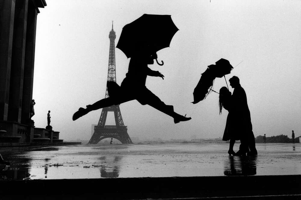 картина-постер Силуэты под дождем Парижа