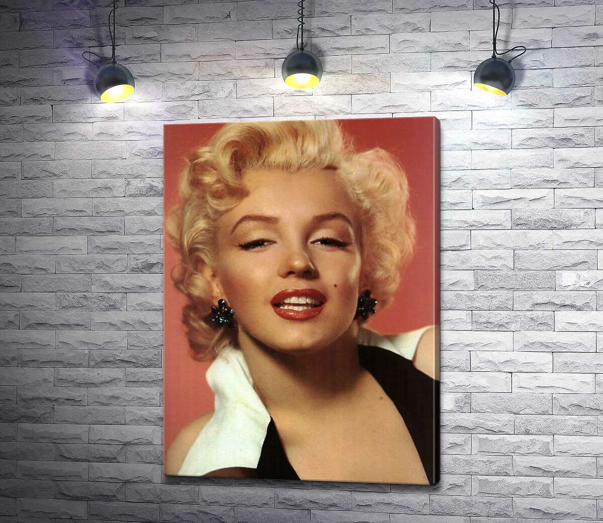 картина Мэрилин Монро (Marilyn Monroe) позирует для первого номера журнала Playboy