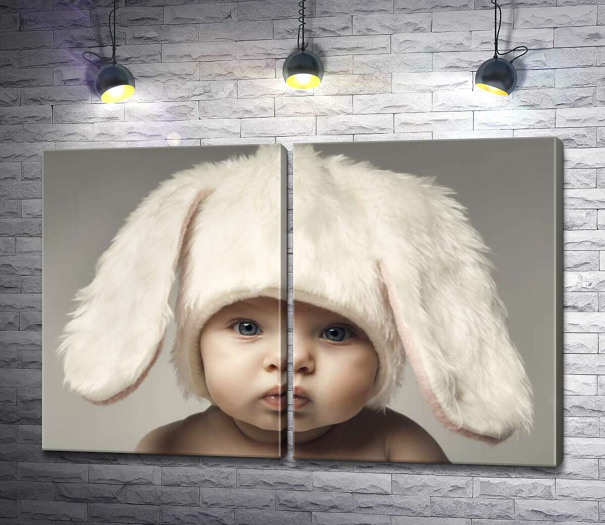 модульная картина Малыш в шапочке зайчика