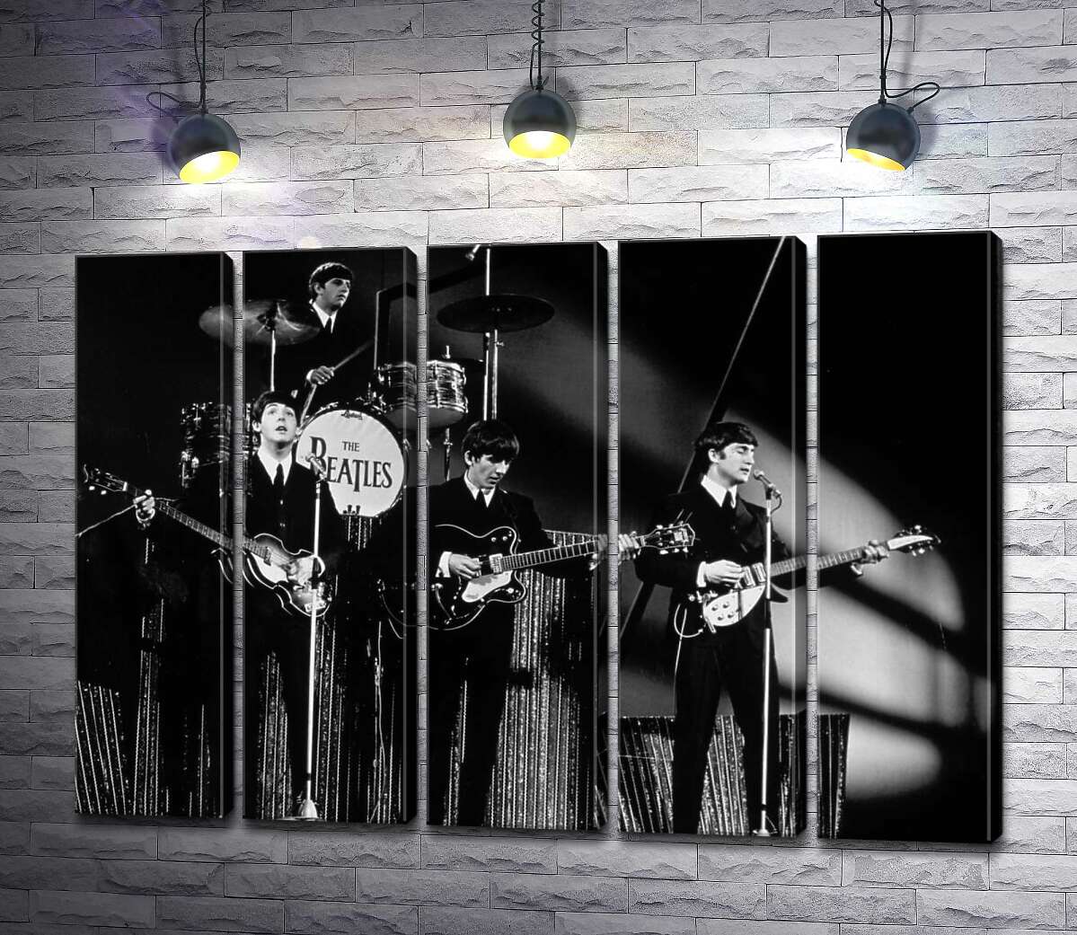 модульная картина Молодая группа The Beatles на своем концерте (Модуль №26)