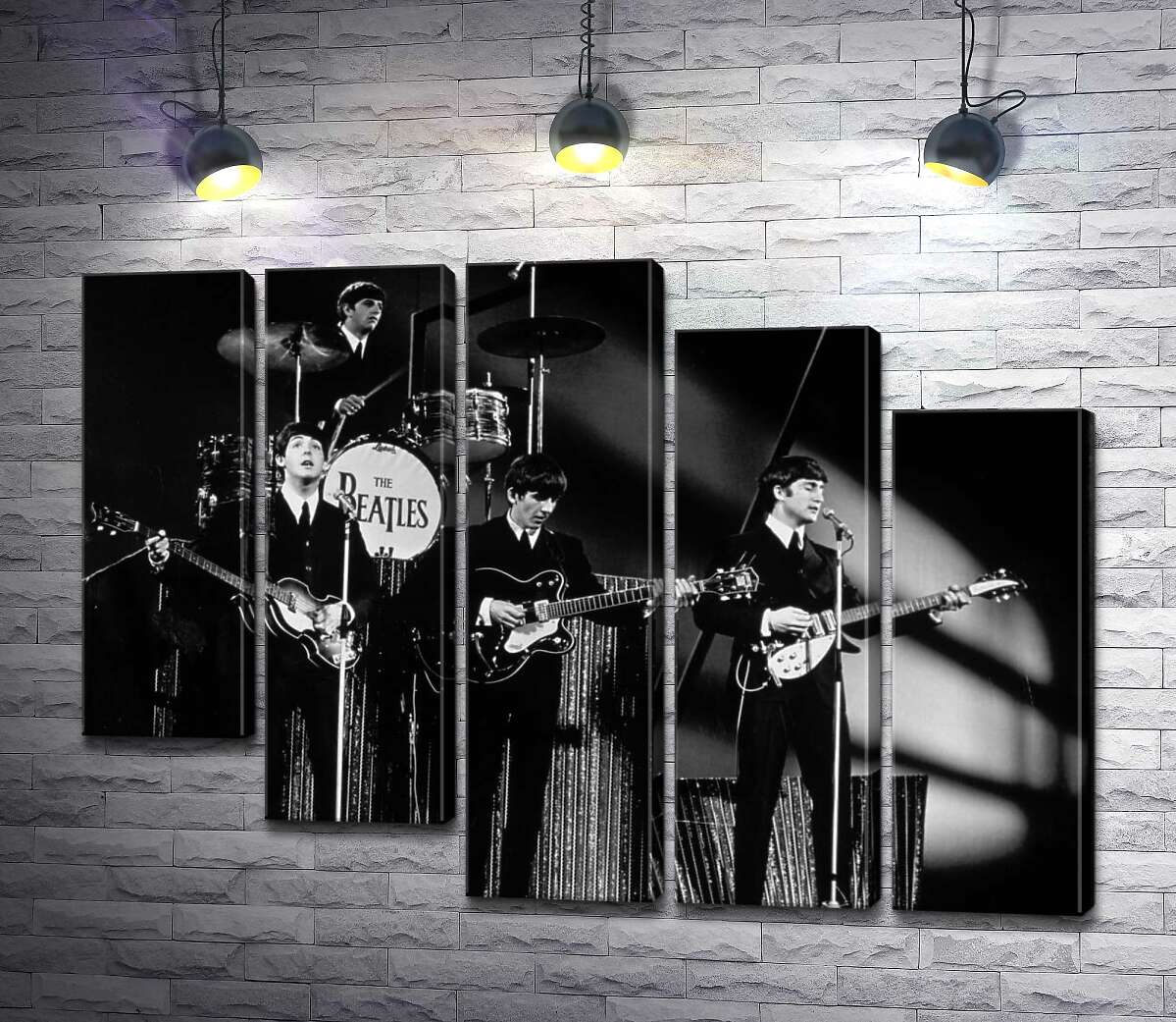 модульная картина Молодая группа The Beatles на своем концерте (Модуль №28)