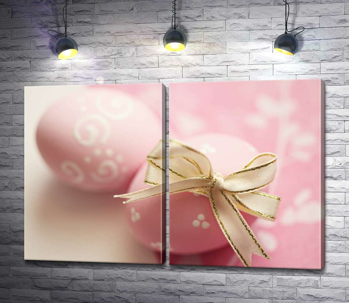 модульная картина Розовые пасхальные яйца с нежным кремовым бантиком