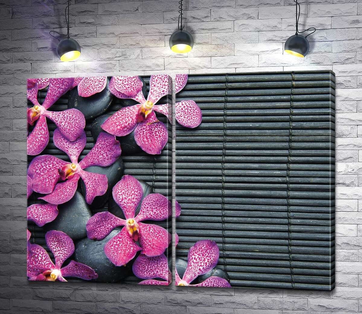 модульна картина Візерунок строкатих орхідей та чорних каменів на бамбуковому килимку