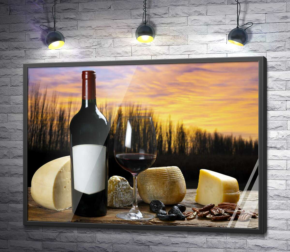 постер Красное вино с ароматными сырами на фоне вечернего неба