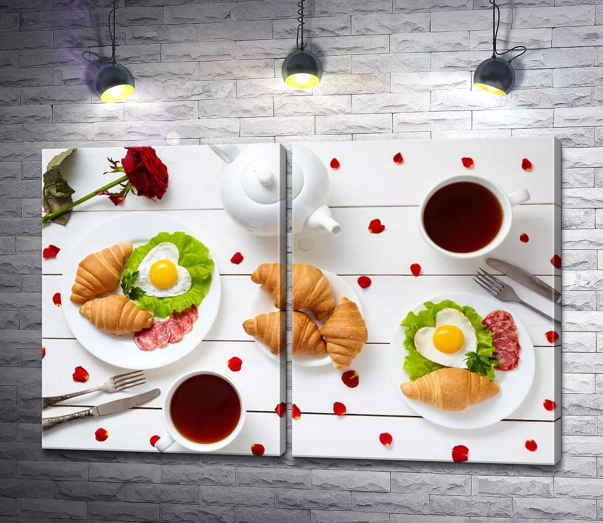 модульная картина Романтика завтрака: пышные круассаны, сердечко-яичница и чай