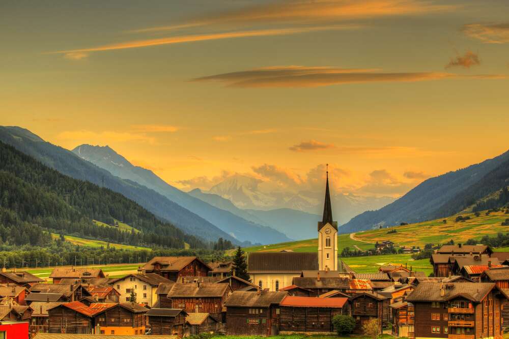 картина-постер Летний вечер в горном швейцарском городке Ульрихен
