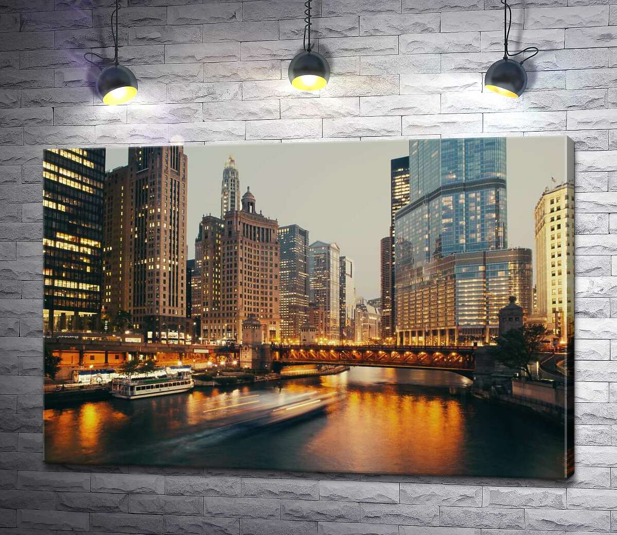 картина Огни моста отражаются в воде на набережной Чикаго