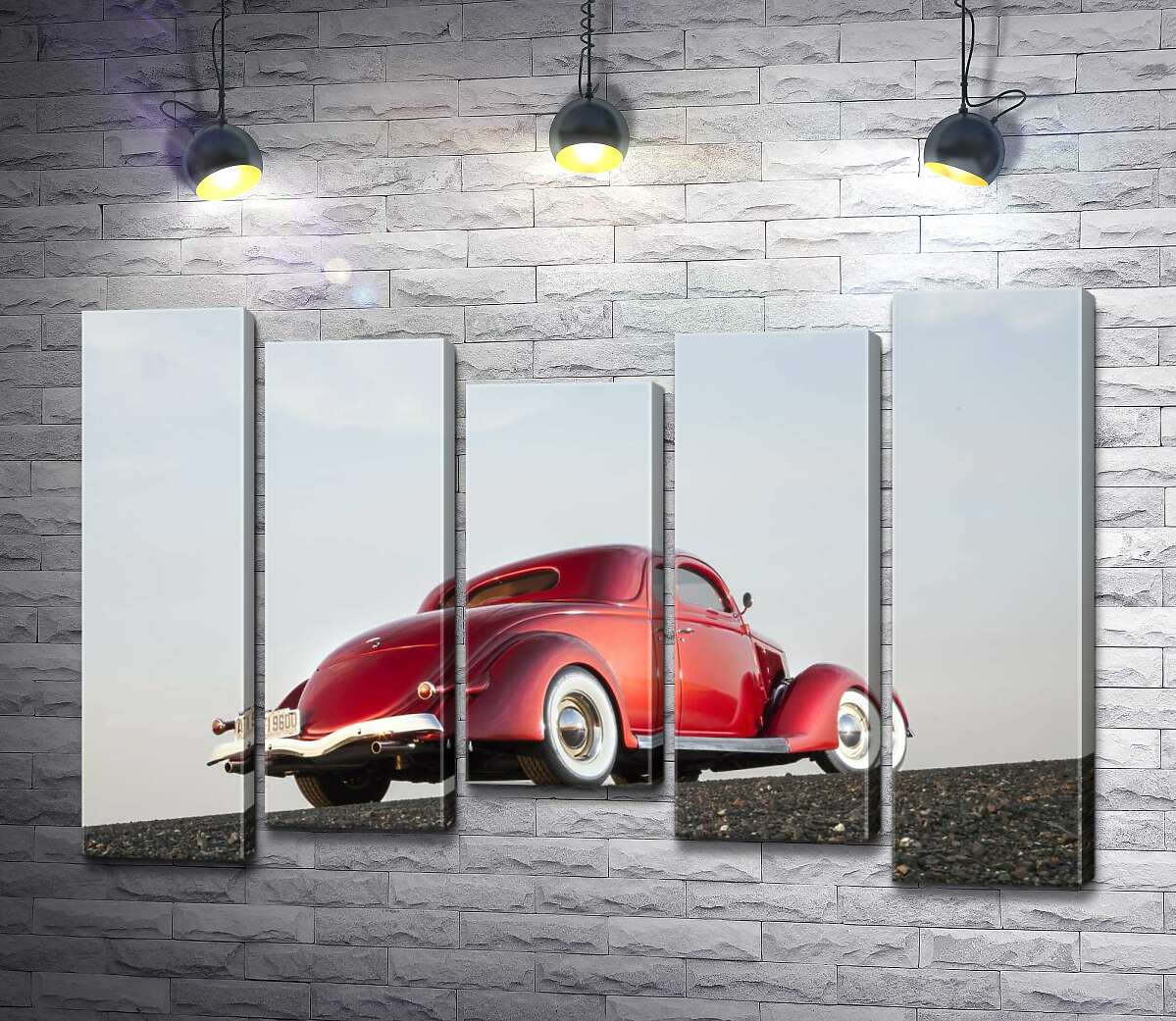 модульна картина Компактний автомобіль Ford Coupe штурмує вершину дороги (Модуль №27)