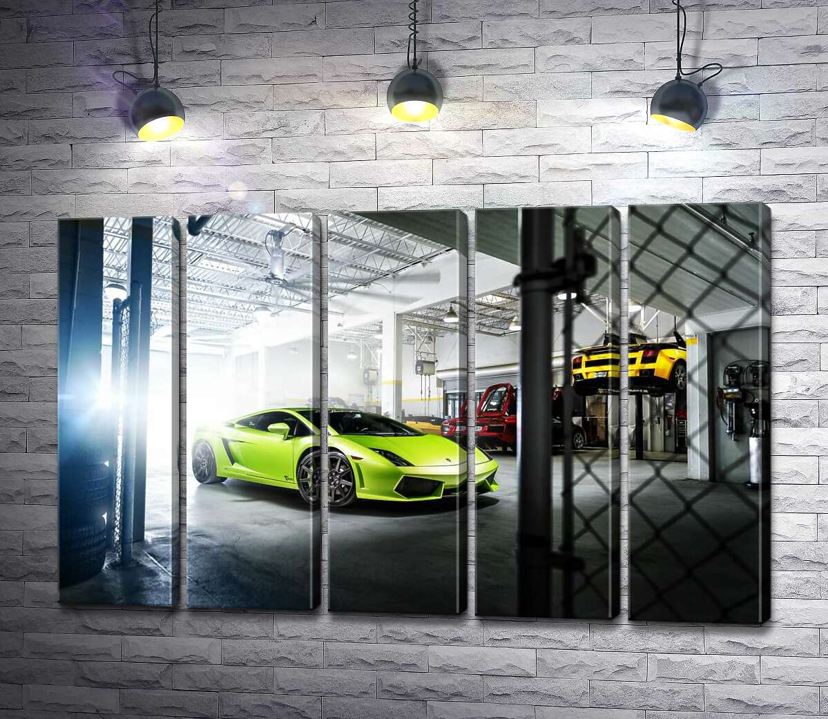 модульная картина Яркий зеленый Ламборгини (Lamborghini Gallardo) стоит в тени гаража (Модуль №26)