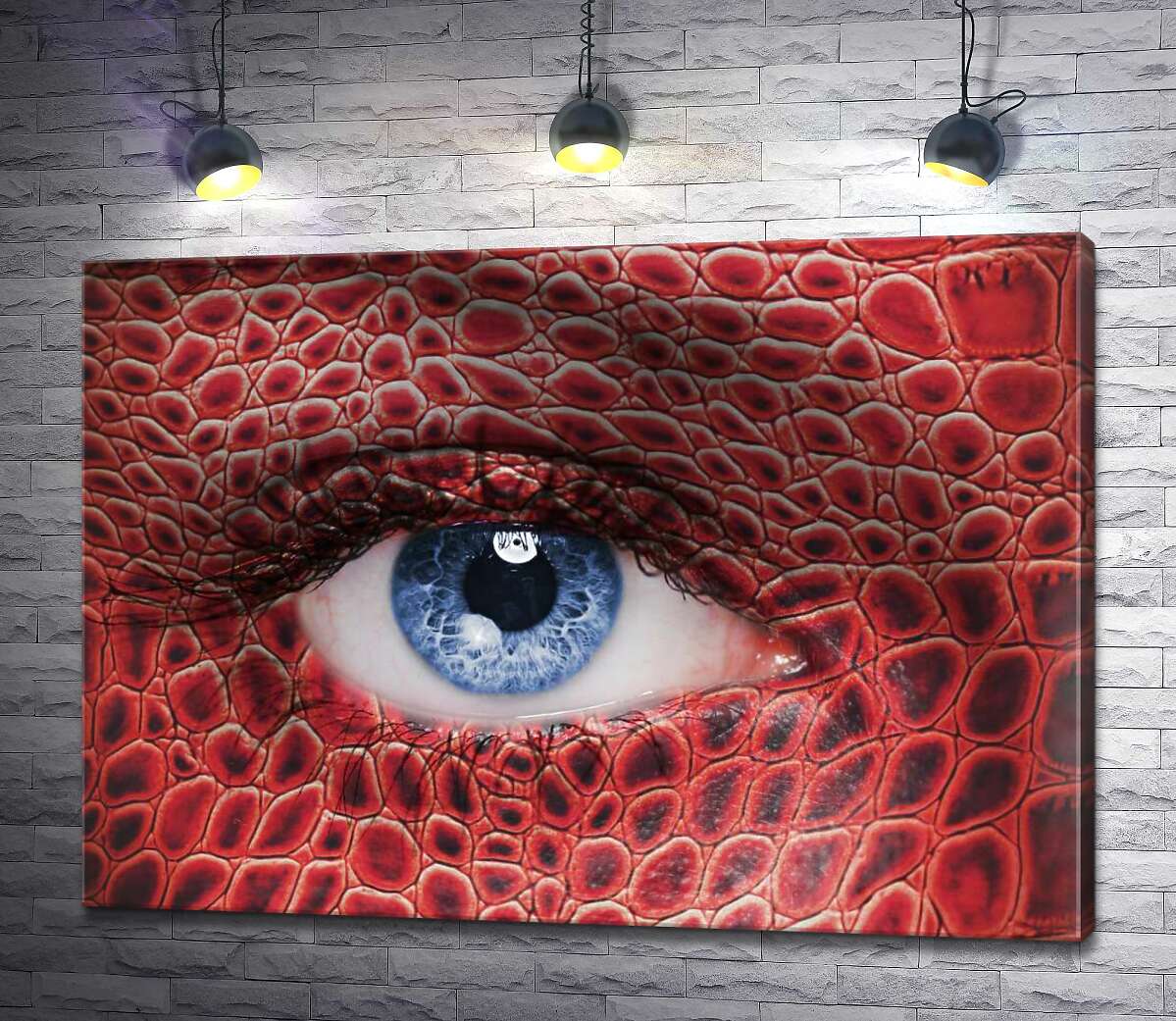 картина Червона луска рептилії окреслює погляд блакитного ока дівчини