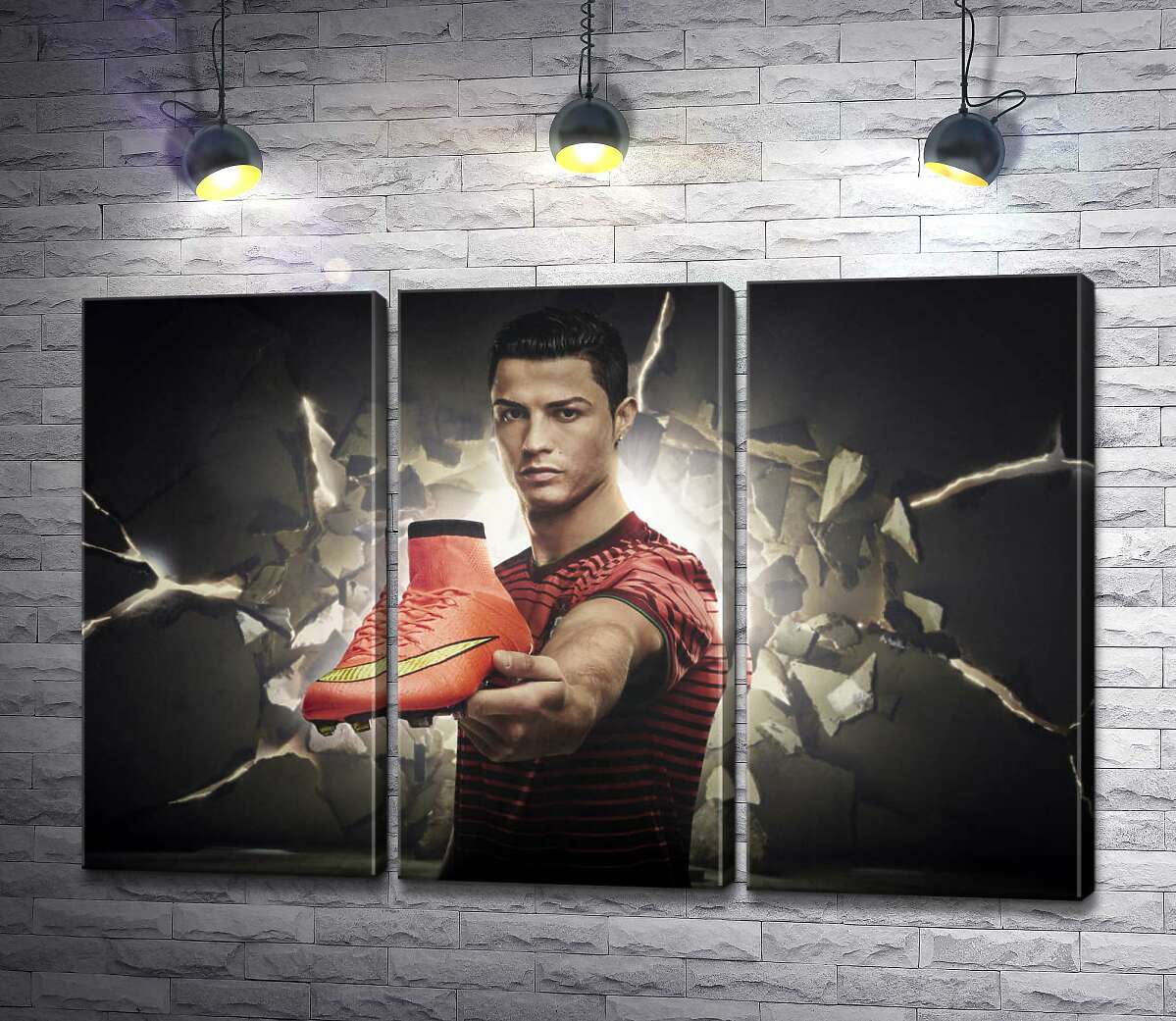 модульна картина Кріштіану Роналду (Cristiano Ronaldo) рекламує футбольні бутси від фірми Nike