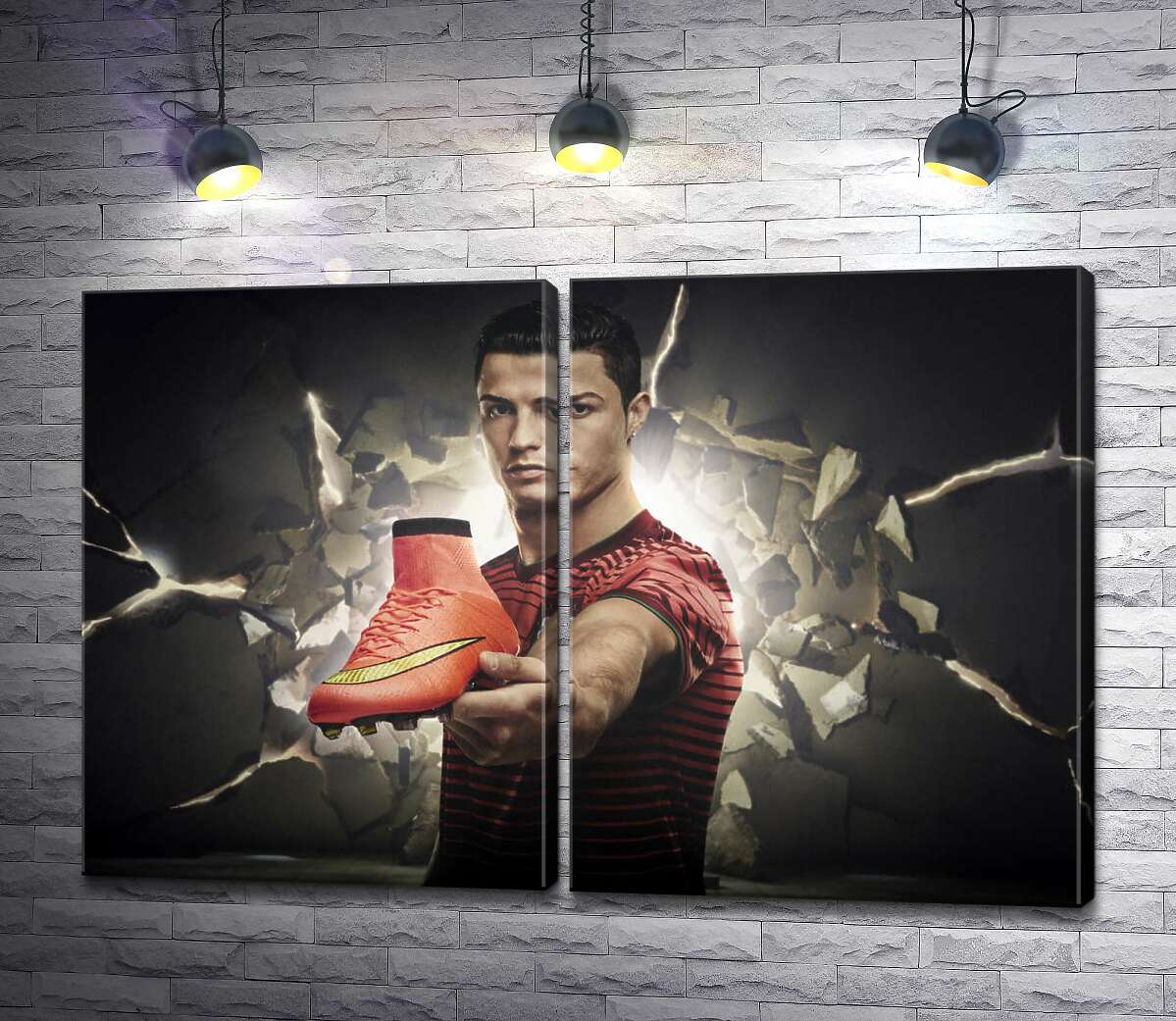модульна картина Кріштіану Роналду (Cristiano Ronaldo) рекламує футбольні бутси від фірми Nike