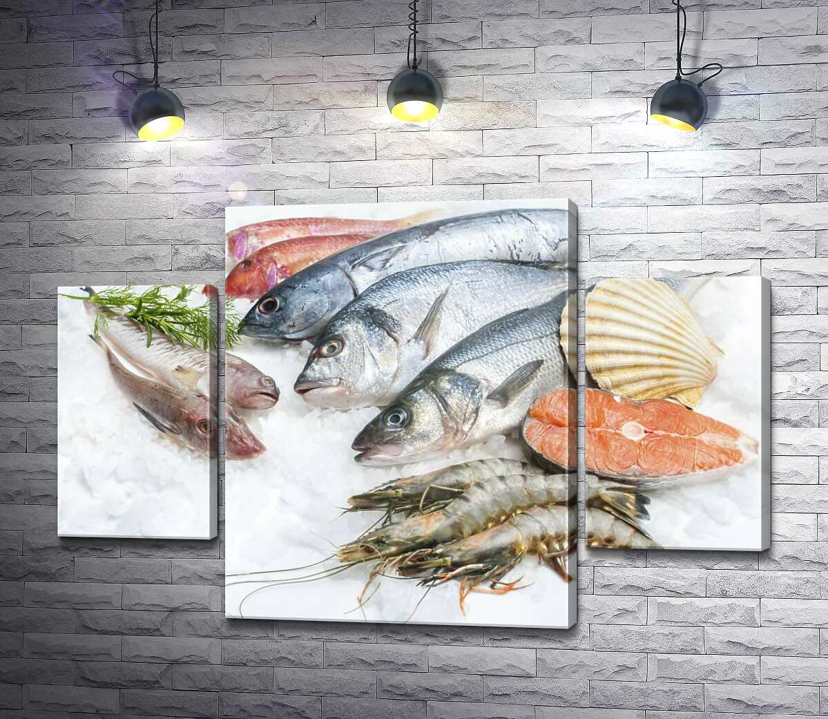 модульная картина Разнообразие морской рыбы и креветок на холоде льда (Модуль №5)