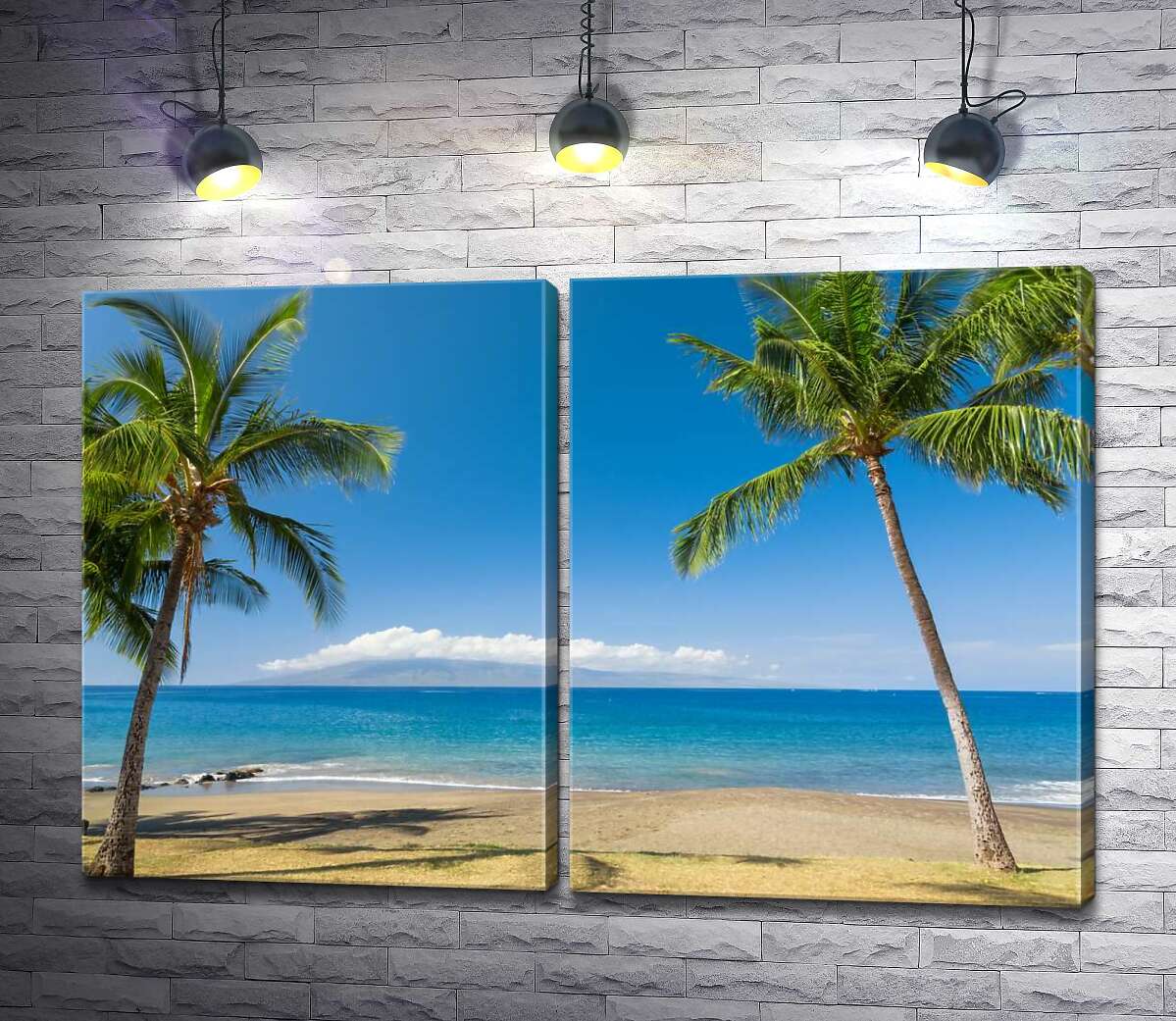 модульная картина Зеленые кисточки пальм греются под пляжным гавайским солнцем