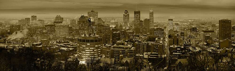 картина-постер Ретро-стиль панорамы небоскребов современного мегаполиса