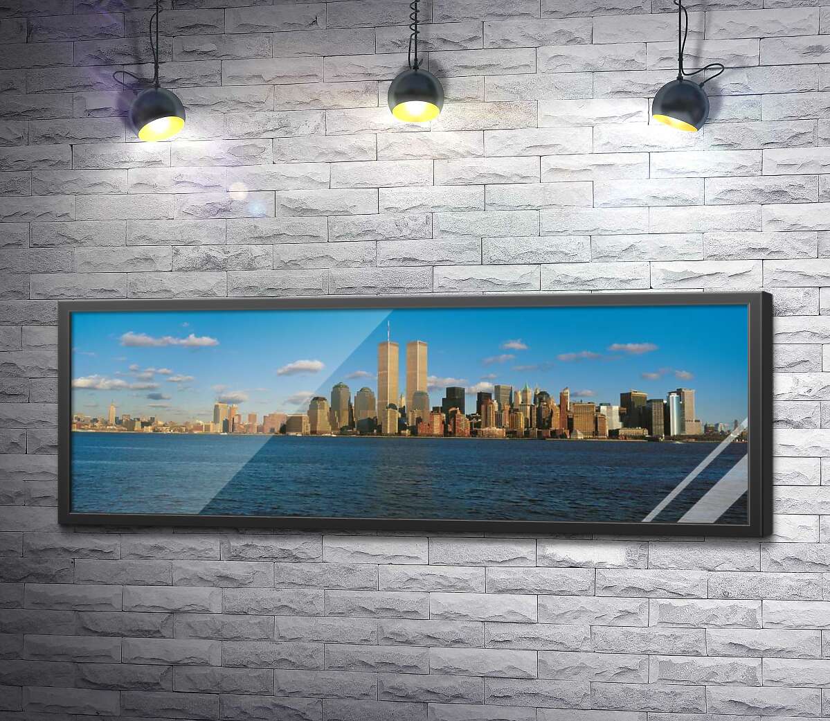 постер Скопление небоскребов Манхэттена (Manhattan) за заливом Нью-Йорк (New York Bay)