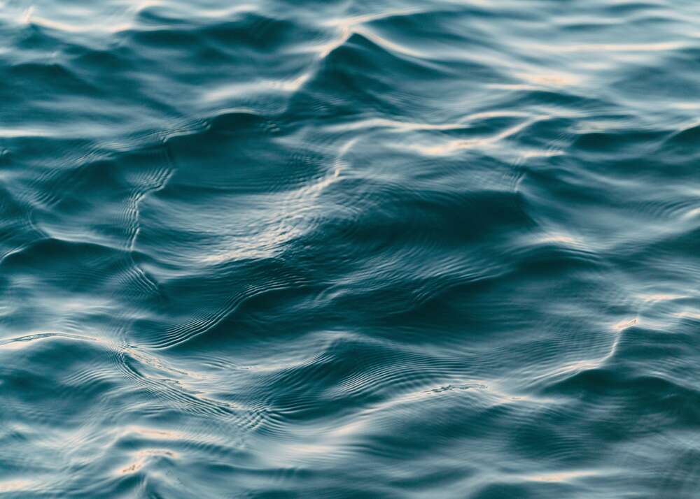 картина-постер Сяюча бірюза водної поверхні