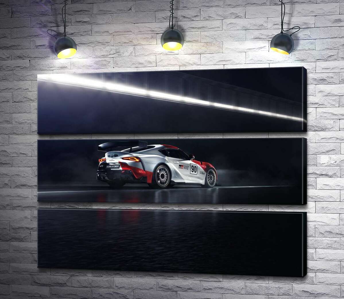 модульная картина Гоночный автомобиль Тойота (Toyota GR Supra GT4) разгоняется на трассе (Модуль №15)