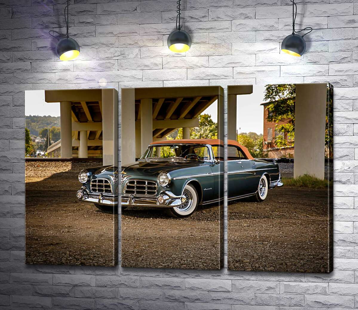 модульная картина Темный автомобиль кабриолет Chrysler 1955 стоит в тени моста (Модуль №2)