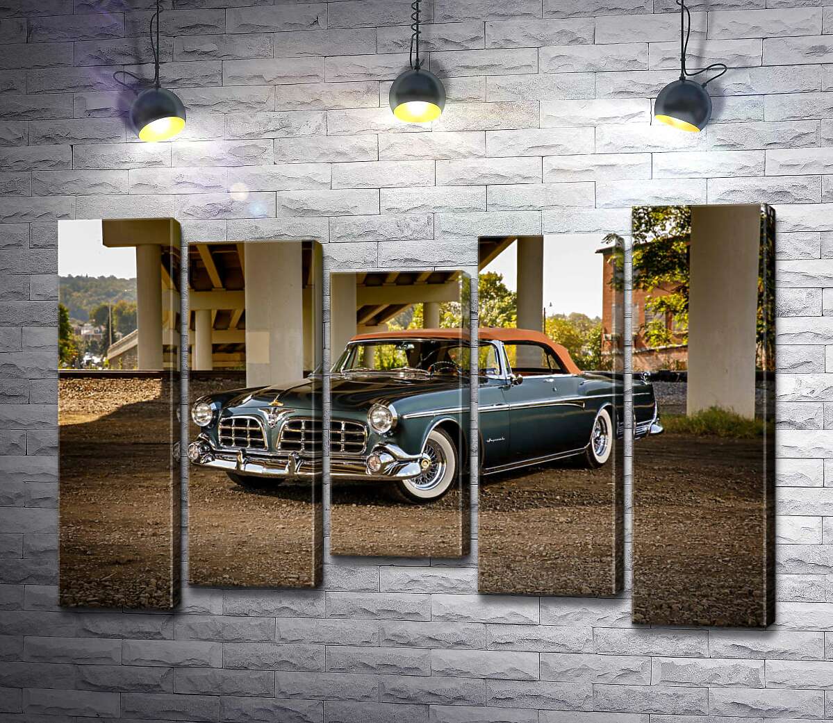 модульна картина Темний автомобіль кабріолет Chrysler 1955 стоїть в тіні мосту (Модуль №27)