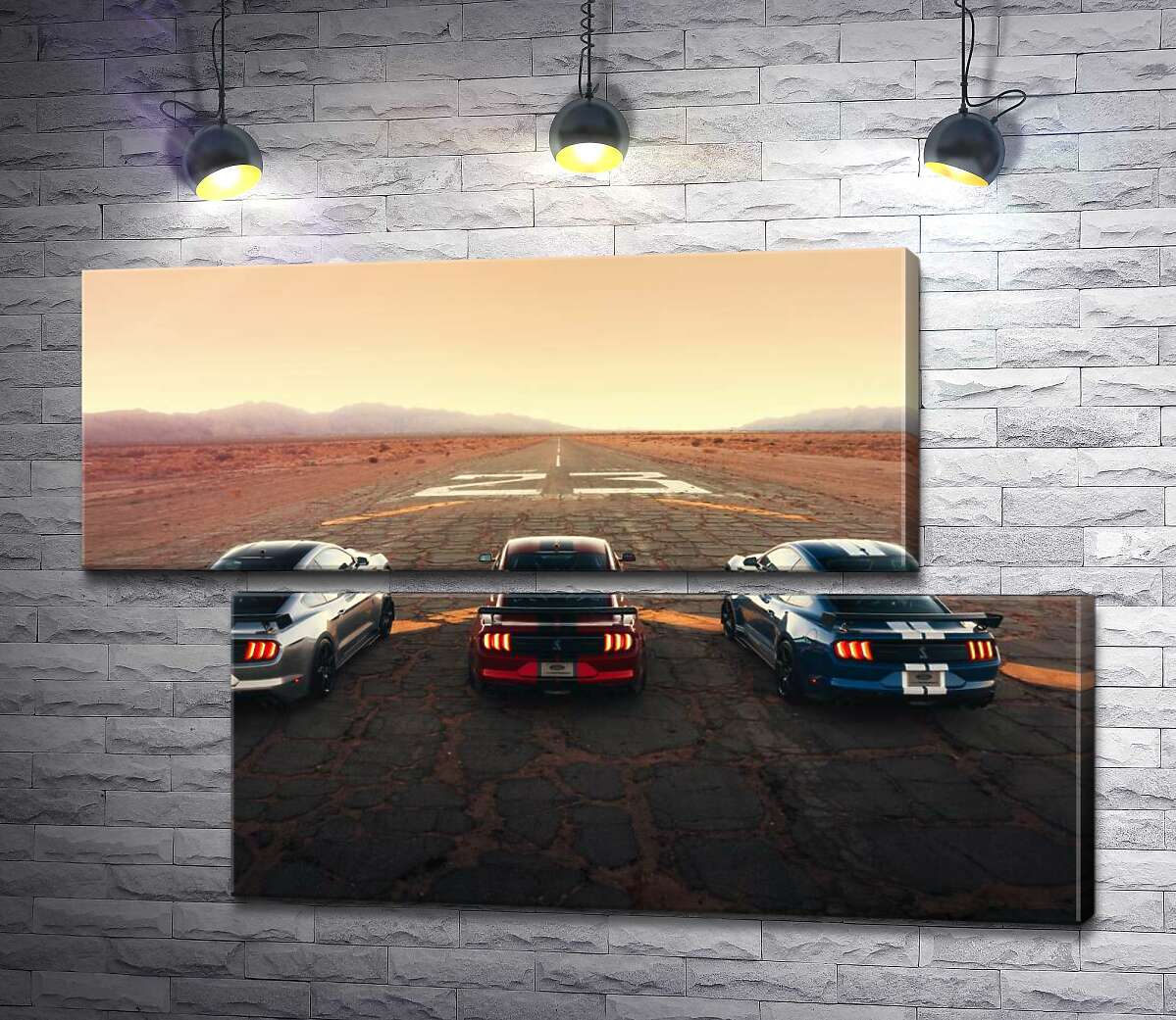модульна картина Гоночні автомобілі Ford Mustang Shelby GT500 на старій дорозі (Модуль №8)