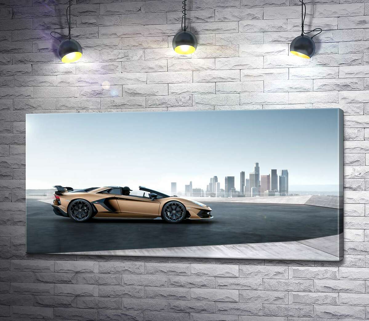 картина Золотой автомобиль Ламборгини (Lamborghini Aventador) с черными элементами