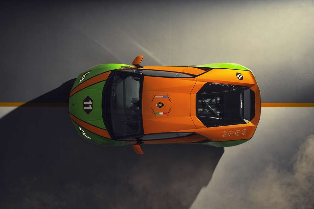 картина-постер Помаранчево-зелена яскравість ексклюзивної моделі  автомобіля Ламборгіні (Lamborghini Huracan Evo GT Celebration)
