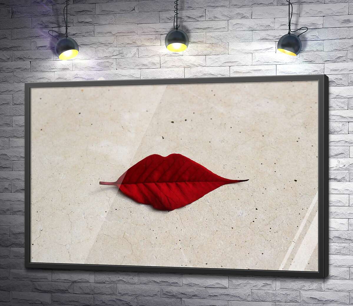 постер Красный листик в форме губок лежит на мраморном полу