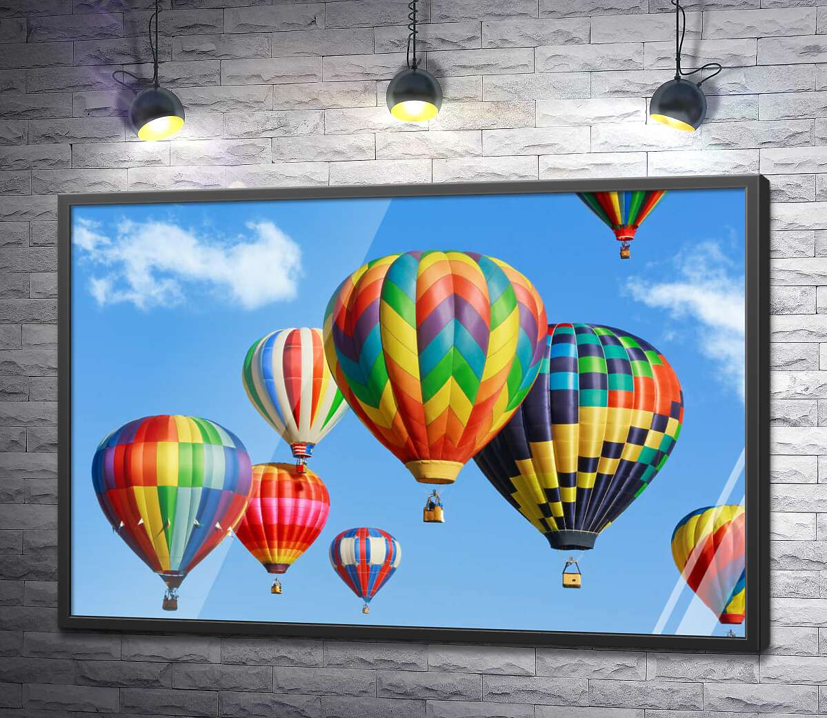 постер Цветной каскад воздушных шаров в небе