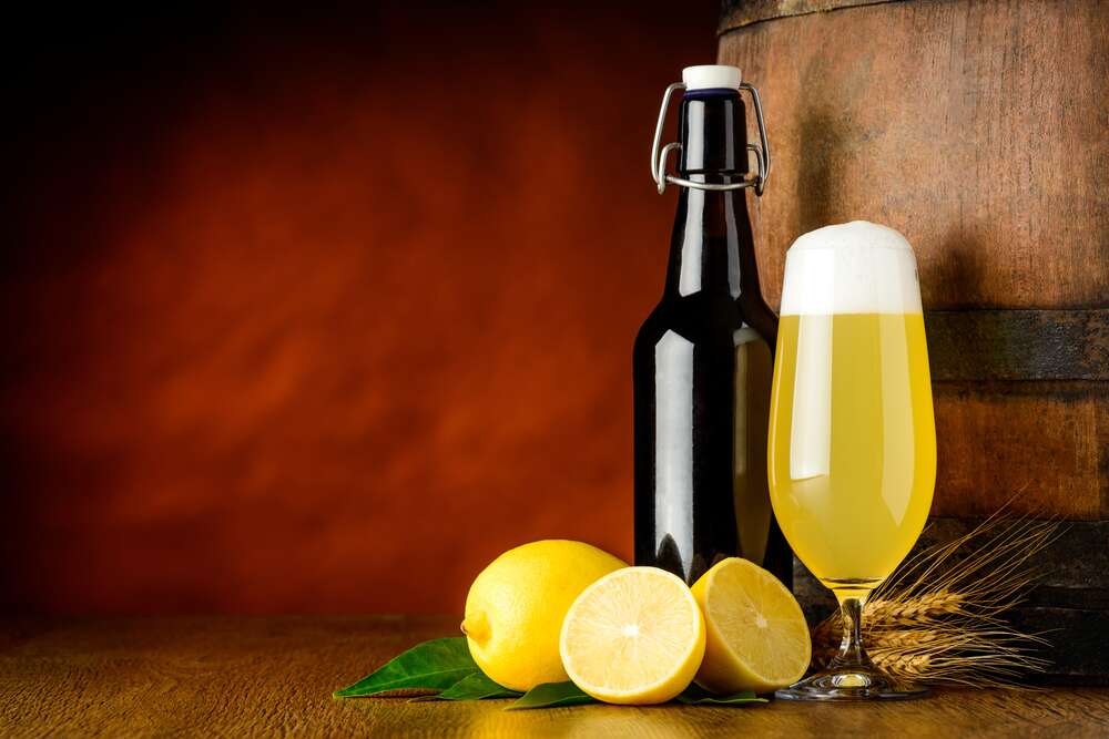 картина-постер Особливий смак пива з лимоном