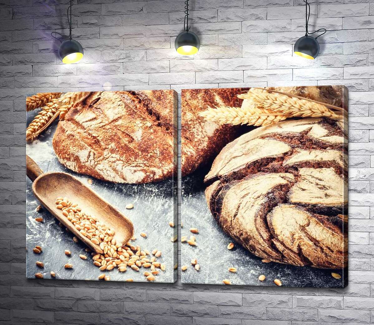 модульна картина Хрусткі буханці хліба серед колосків та зерен пшениці