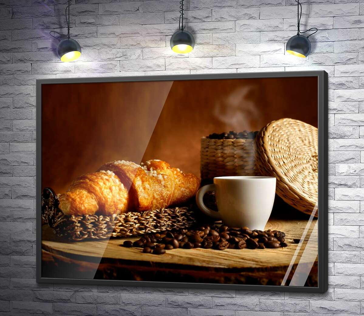 постер Горячий кофе с круассаном на завтрак