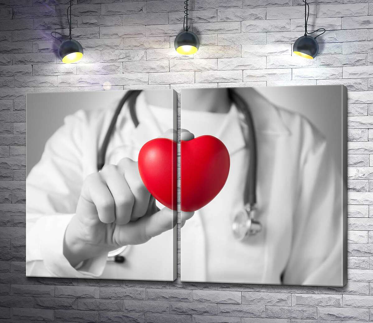 модульна картина Лікар тримає в руці червоне серце