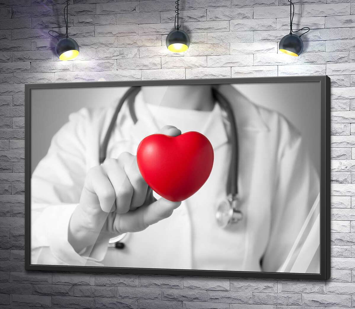 постер Лікар тримає в руці червоне серце