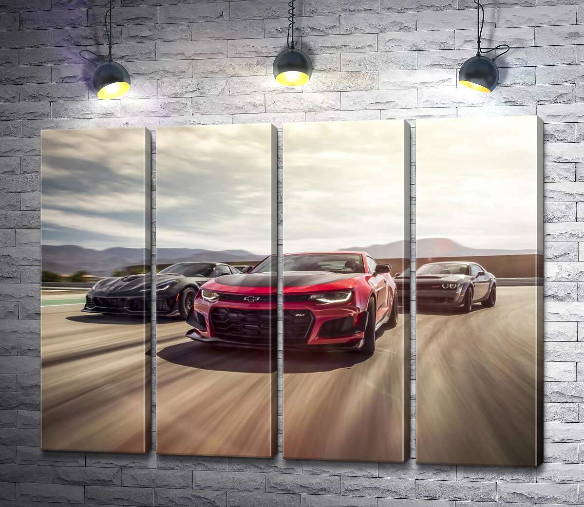 модульная картина Chevrolet Camaro ZL1 едет во главе спортивных автомобилей (Модуль №24)