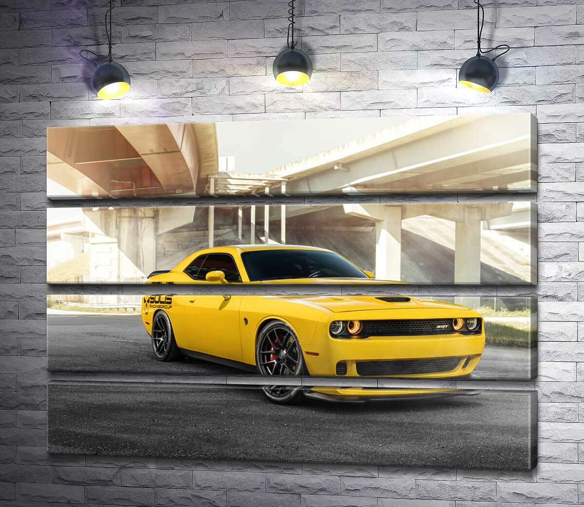 модульная картина Желтый автомобиль Dodge Challenger Hellcat остановился под мостом (Модуль №22)