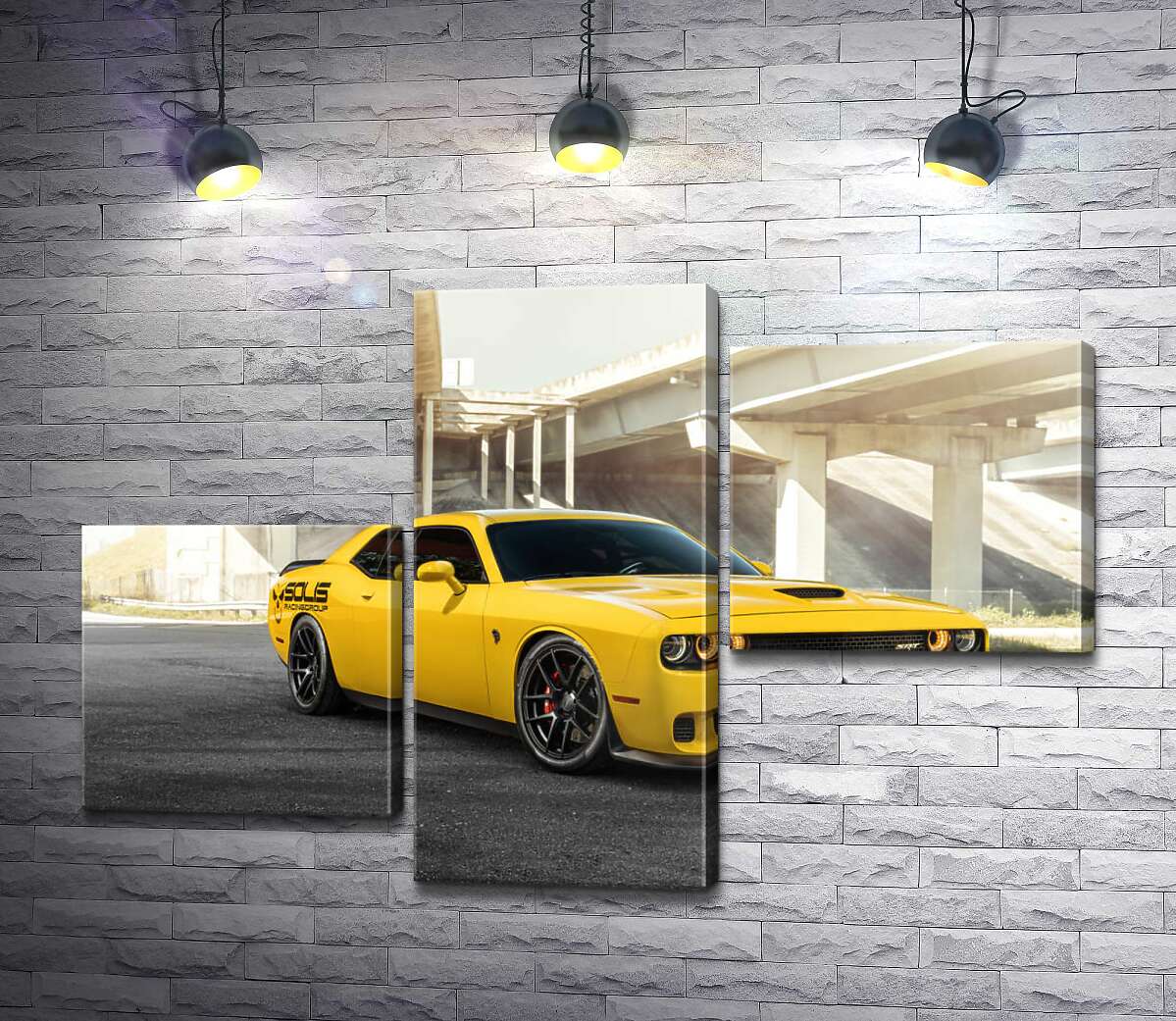 модульная картина Желтый автомобиль Dodge Challenger Hellcat остановился под мостом (Модуль №12)