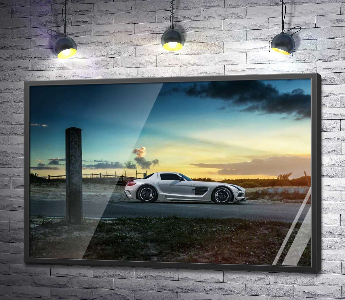 постер Mercedes-Benz SLS AMG на полевой дороге