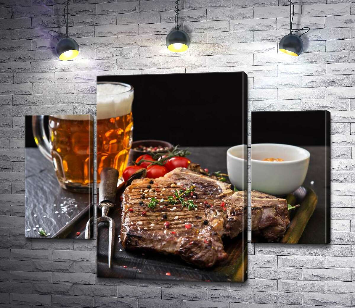 модульная картина Мясо со специями на закуску к бокалу пенистого пива (Модуль №5)