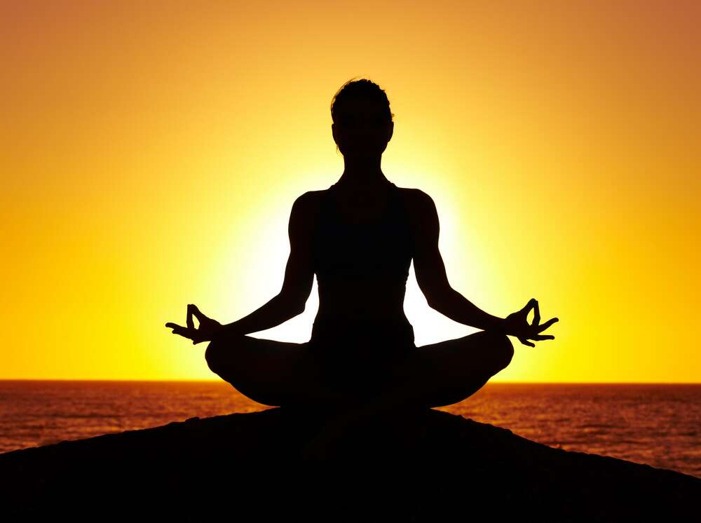 картина-постер Полное успокоение в позе йоги