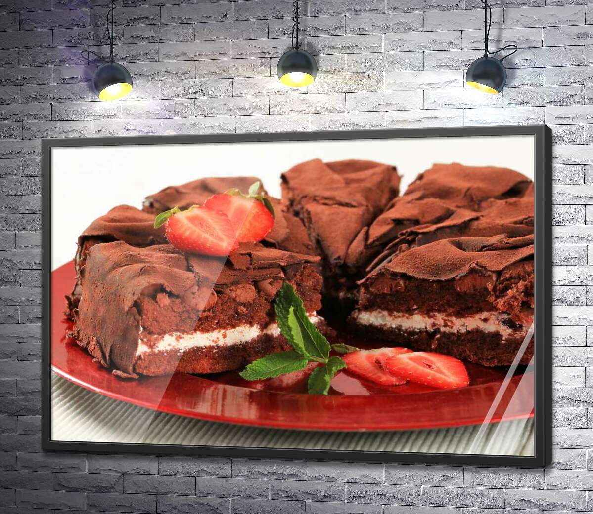 постер Шоколадно-полуничний торт з вершковим кремом