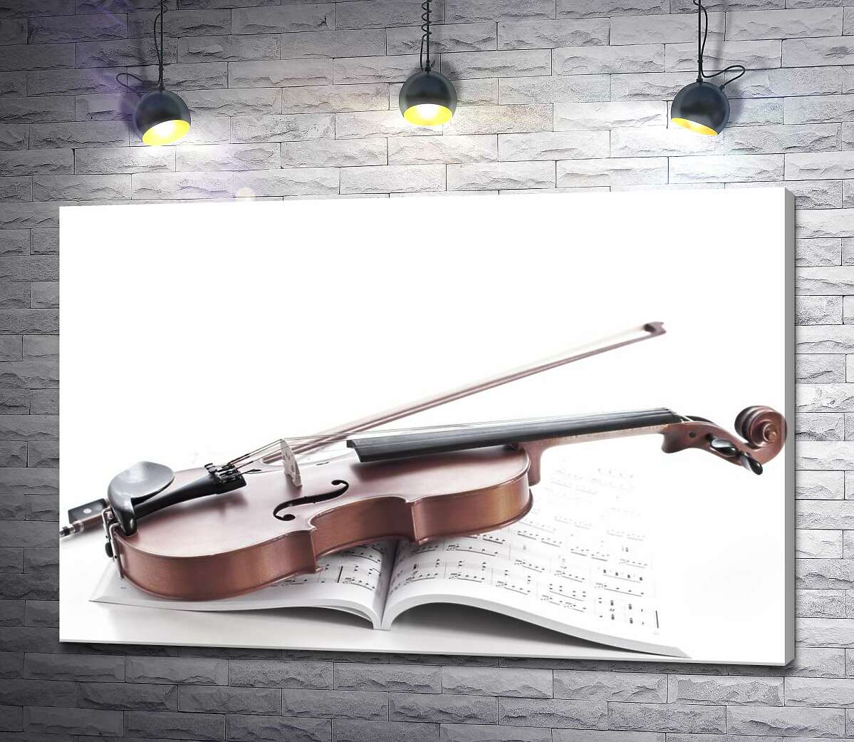 картина Смычок и скрипка лежат на книге с нотами