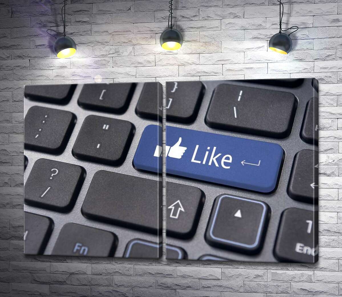 модульная картина Синяя кнопка "Like" на компьютерной клавиатуре