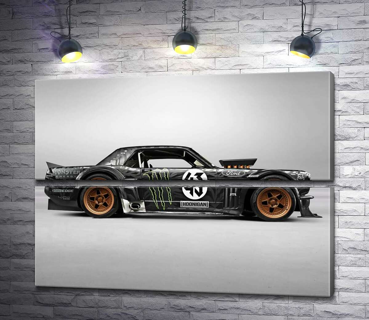 модульная картина Тюнингованный автомобиль Ford Mustang Hoonicorn автогонщика Кена Блока (Модуль №7)