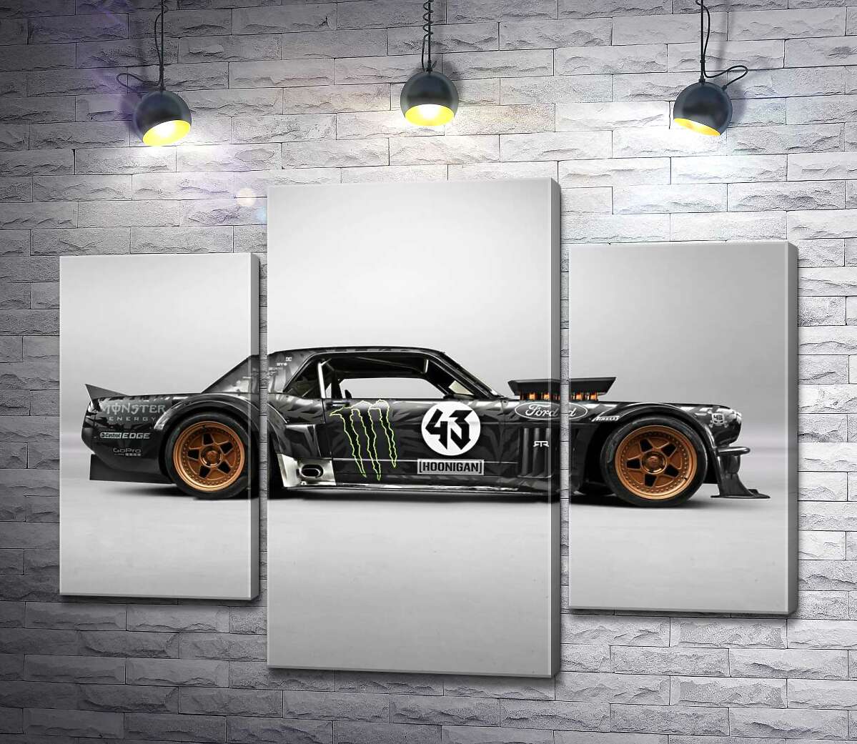модульная картина Тюнингованный автомобиль Ford Mustang Hoonicorn автогонщика Кена Блока (Модуль №10)
