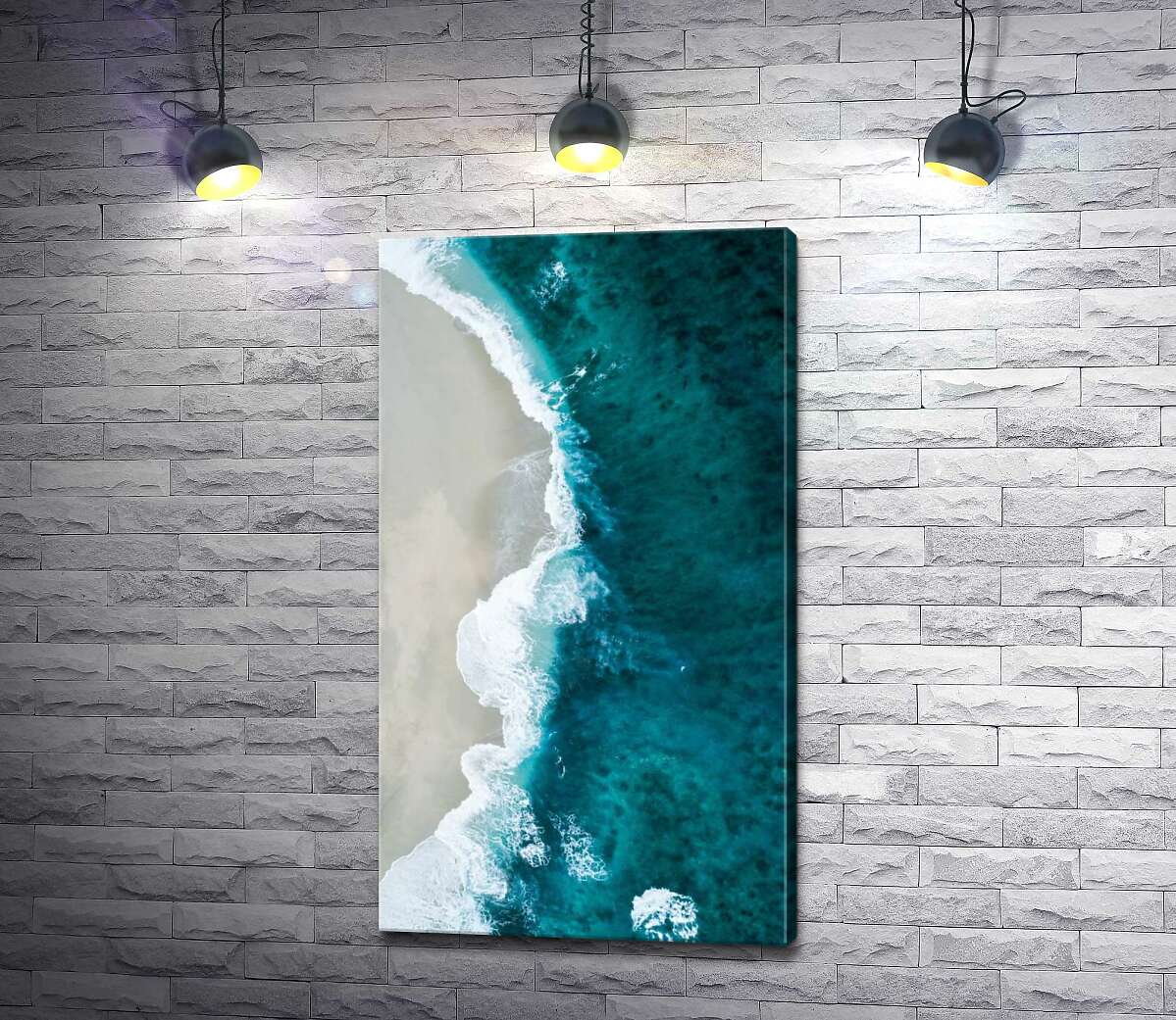 картина Бирюза океана встречается с пляжем на белом гребне волны