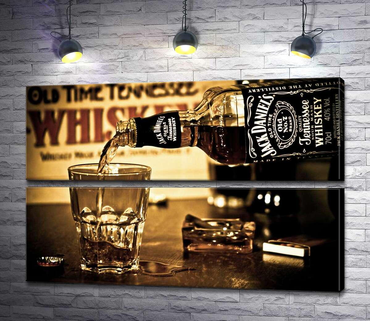 модульная картина Золотистый виски "Jack Daniel's" льется в стакан (Модуль №7)