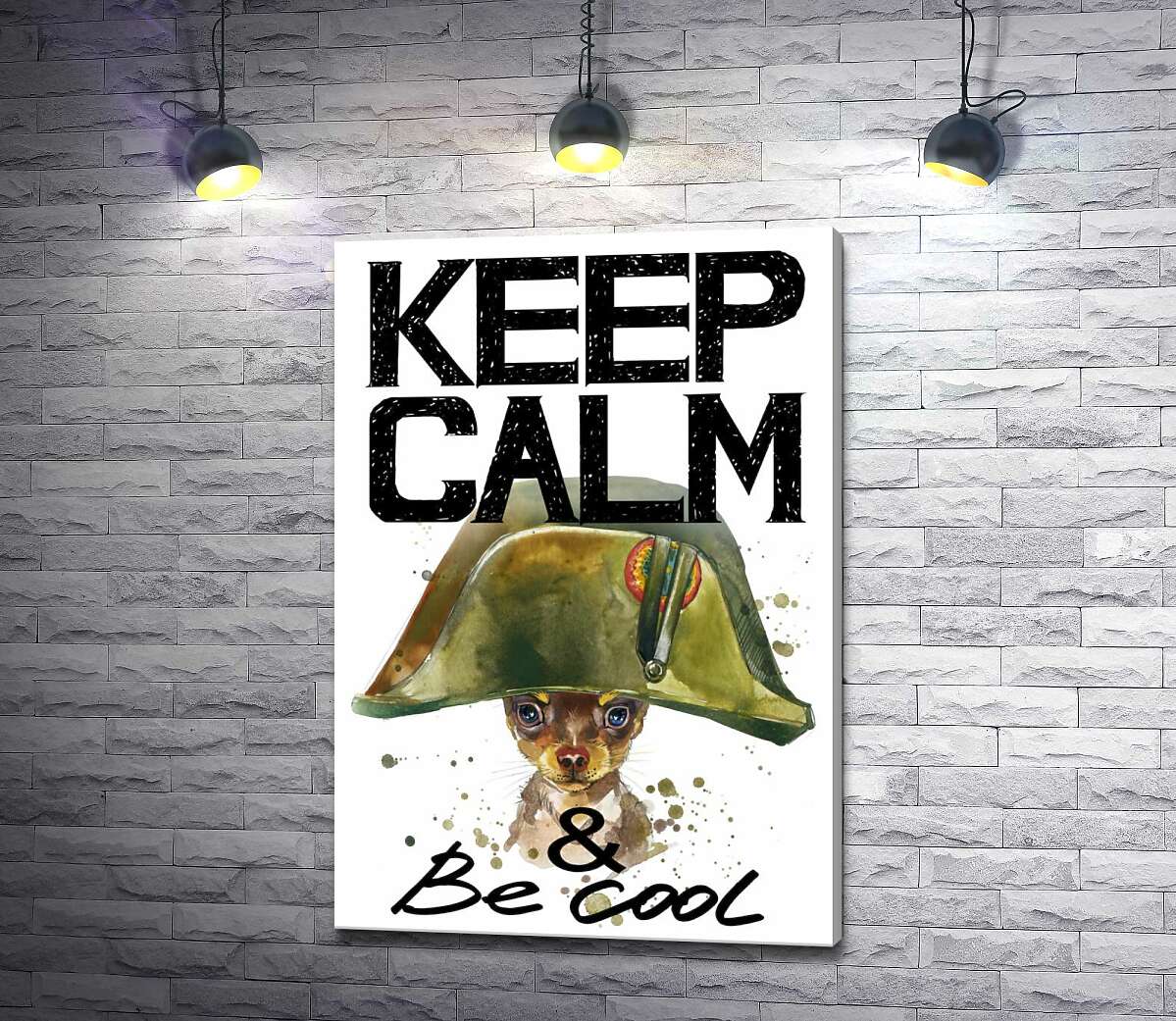 картина Чихуахуа в шапке Наполеона среди надписи "keep calm and be cool"