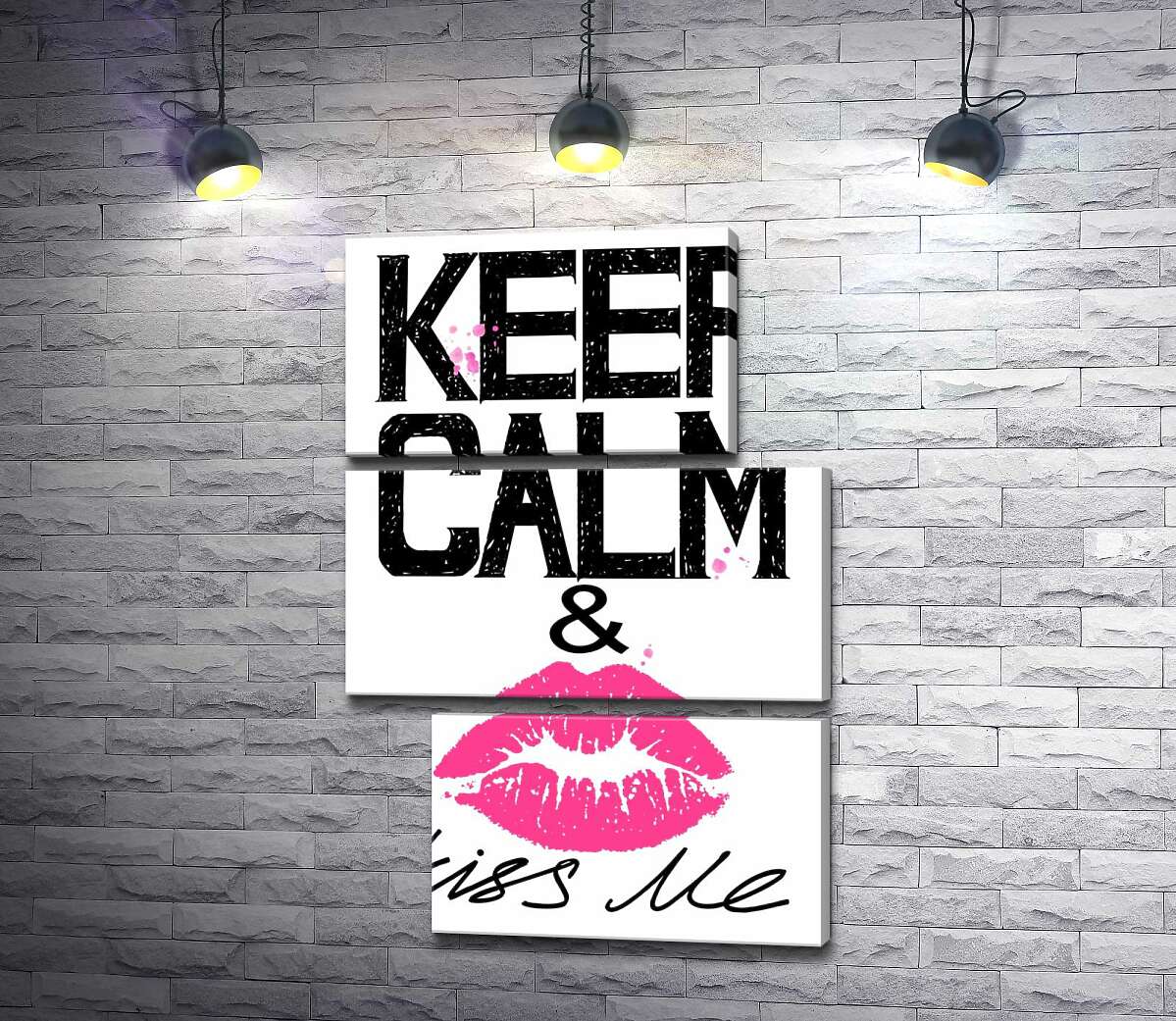 модульная картина Розовый отпечаток губ среди надписи "keep calm and kiss me" (Модуль №16)
