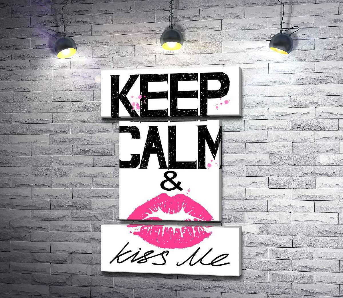 модульная картина Розовый отпечаток губ среди надписи "keep calm and kiss me" (Модуль №18)